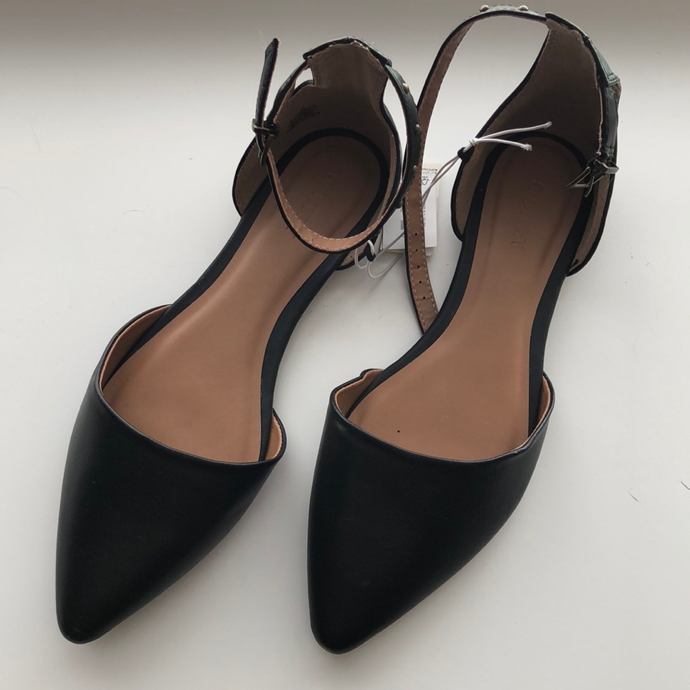 Pointy toe ankle strap d’orsay flats